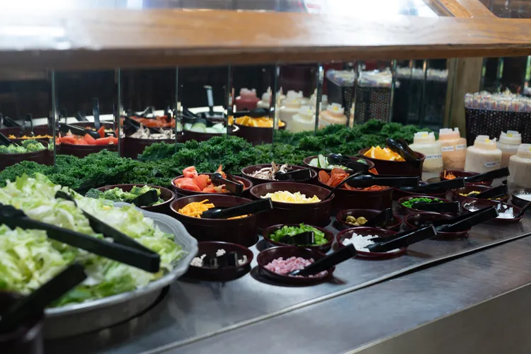 Noble Roman's Salad Bar