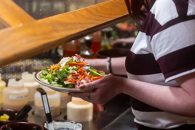 Noble Roman's Salad Bar